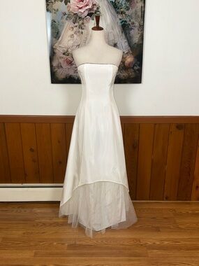 Pretty Vintage 90s Gunne Sax Wedding/Prom Gown